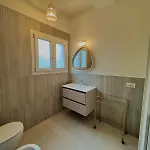 Apartmán - - Life - *